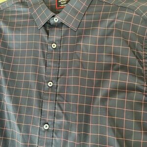 UNTUCKit Men's Navy Yellow and Pink Grid Casual Button Down Shirt